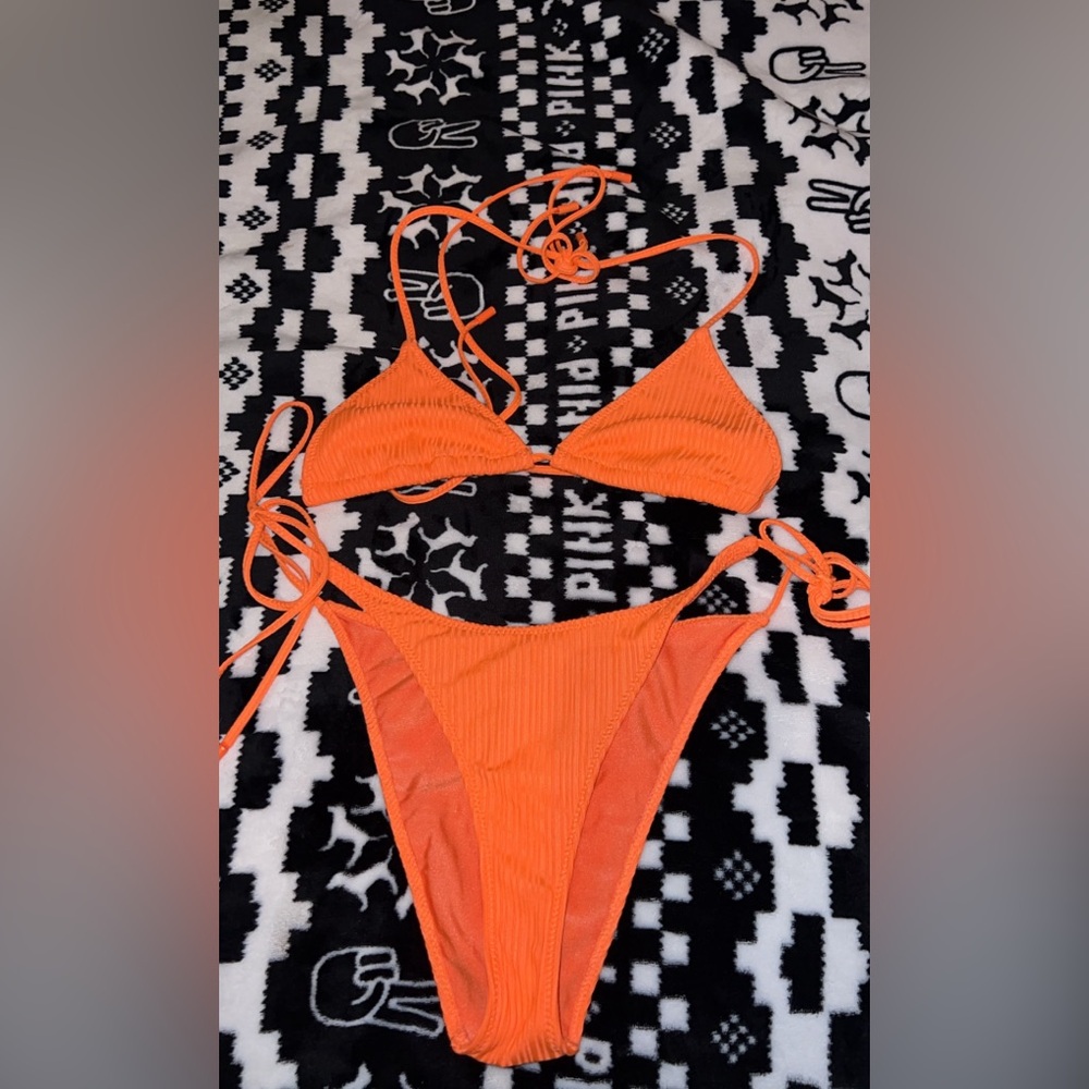 2 piece bikini set